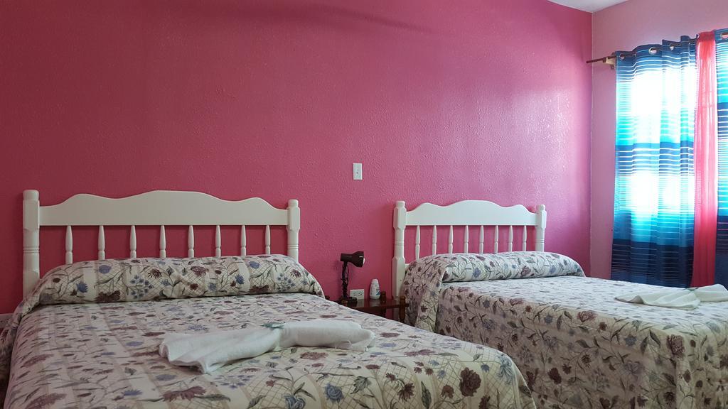 Anchorage Beach Resort Caye Caulker Εξωτερικό φωτογραφία