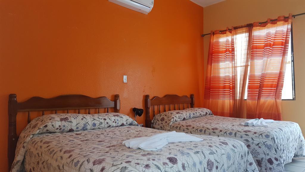 Anchorage Beach Resort Caye Caulker Εξωτερικό φωτογραφία
